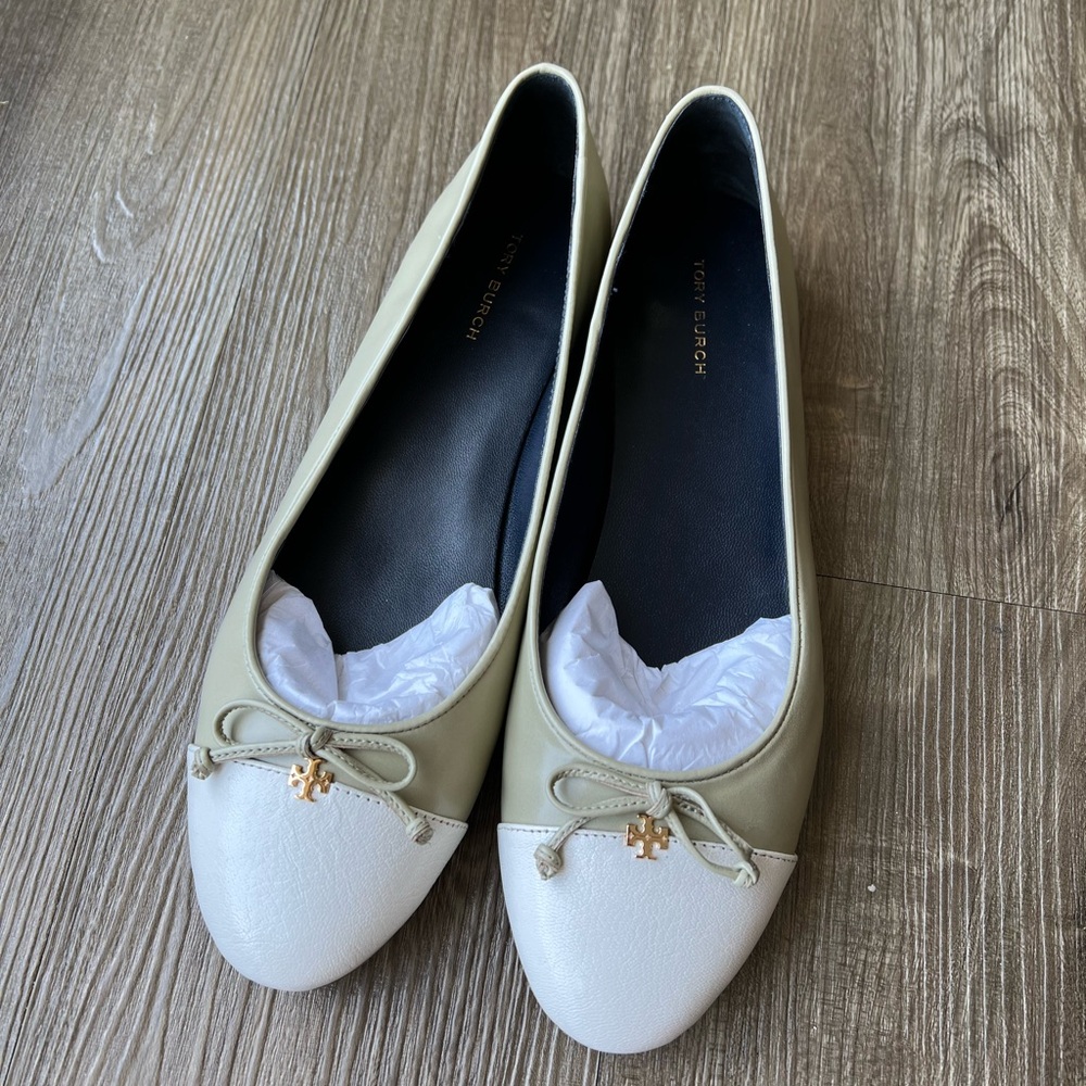 Tory Burch Cap-Toe Ballet size 8.5